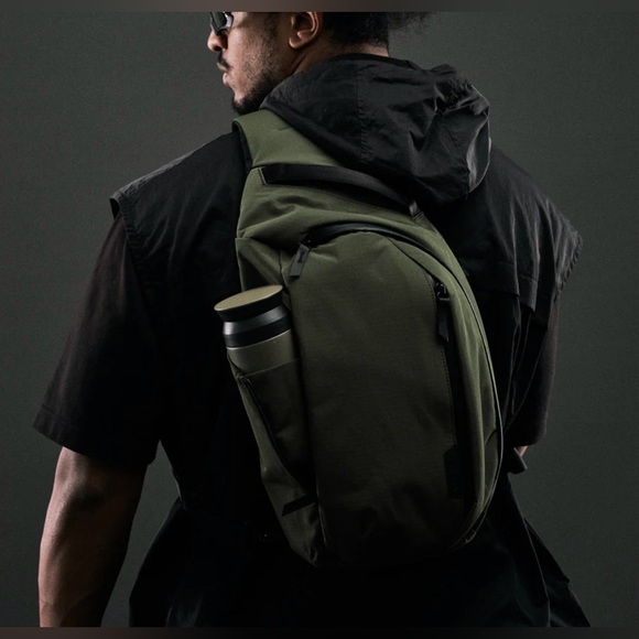 NEW Alpaka Metro Crossbody Left Shoulder 10L Sling Bag Green Axoflux 210D - Picture 10 of 14